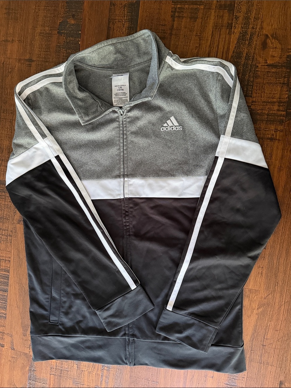 adidas kid’s Grey, Black & White Color-block jacket